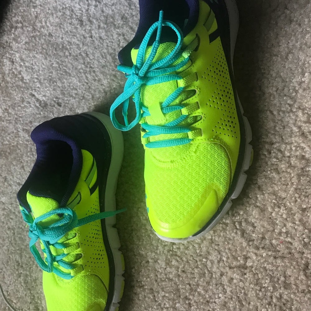 UA Women Micro G® Limitless Training Shoes